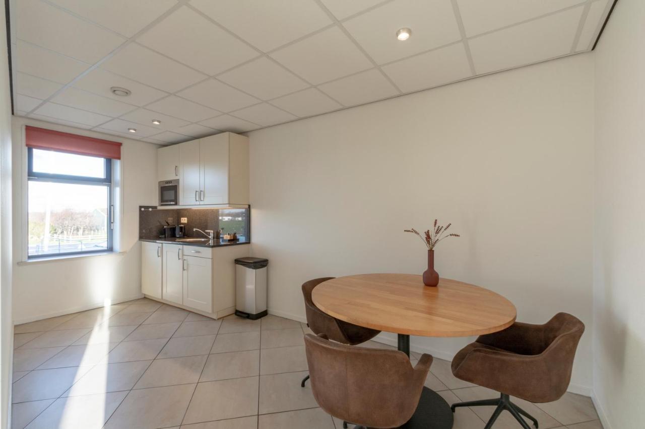 De Vlijt Royal Class Suite De Cocksdorp  Extérieur photo